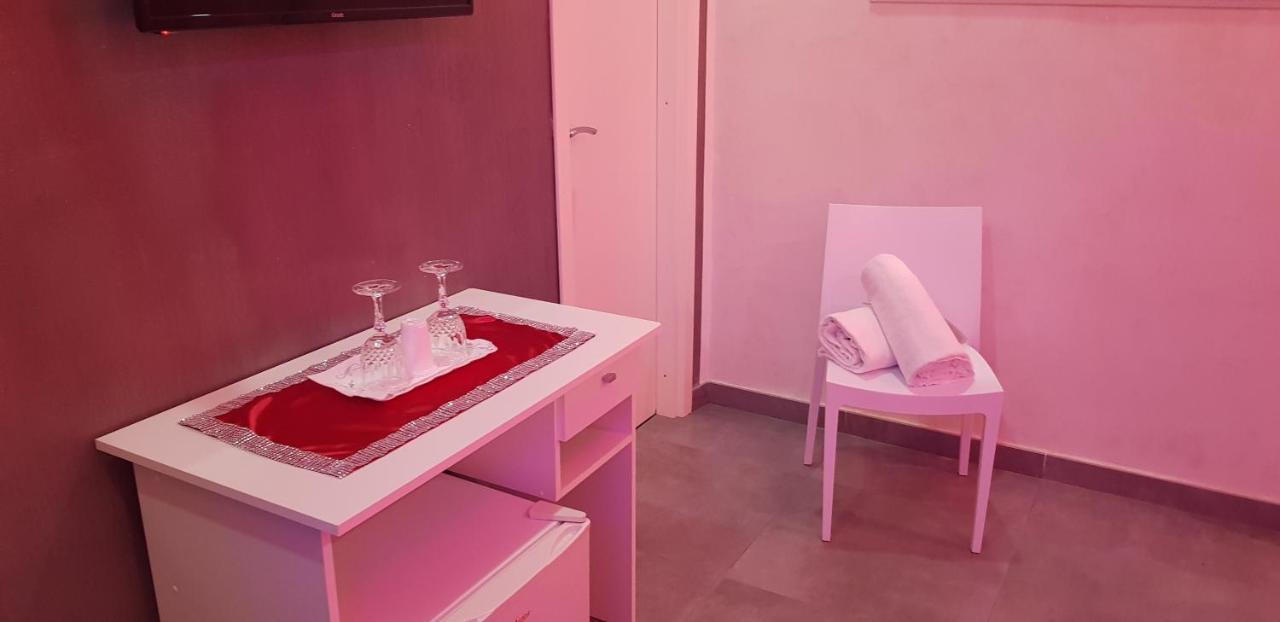 Hotel Taromy Napoli Dış mekan fotoğraf