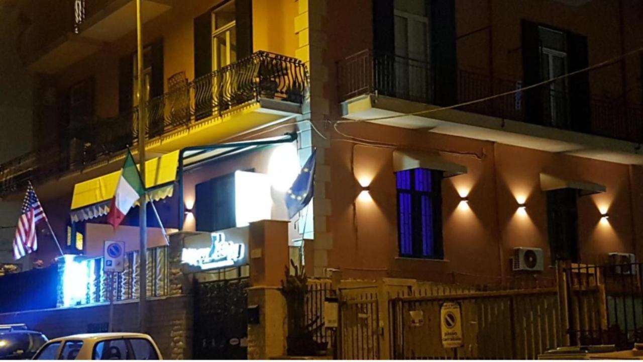 Hotel Taromy Napoli Dış mekan fotoğraf